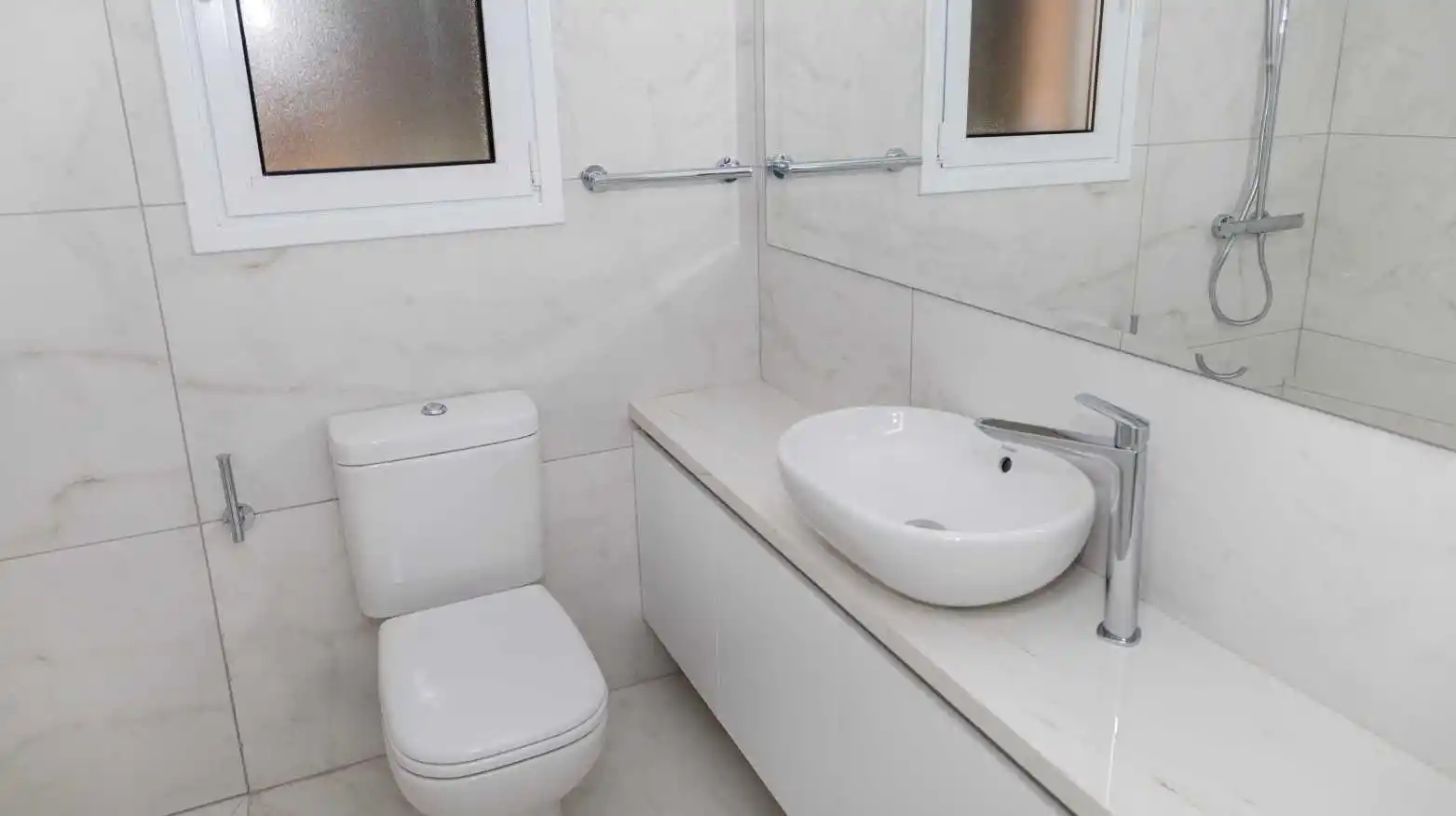 3 Bedrooms Bedrooms, 3 Rooms Rooms,2 BathroomsBathrooms,Квартира,Для продажи,1719
